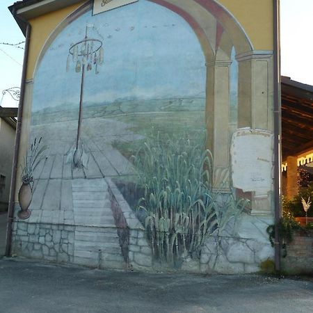 Agriturismo San Martino 카스틸리오네티넬라 외부 사진